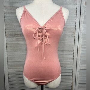 LA HEARTS/PACSUN Bodysuit Metallic Pink Lace Front-Medium